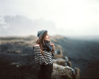 Snood et tour de cou : l'accessoire pratique pour rester au chaud